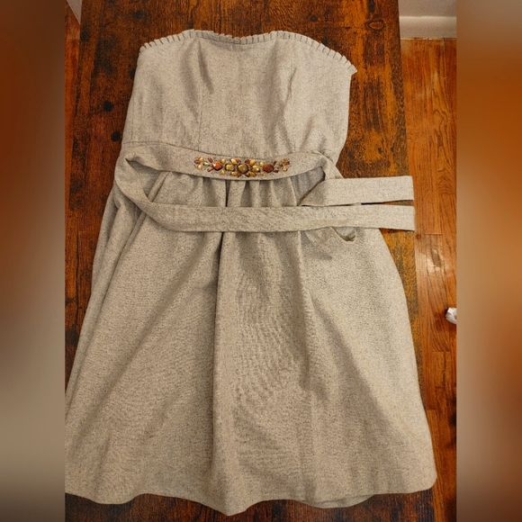 Banana Republic grey wool and rhinestoned party dress Size 8 - Picture 4 of 15
